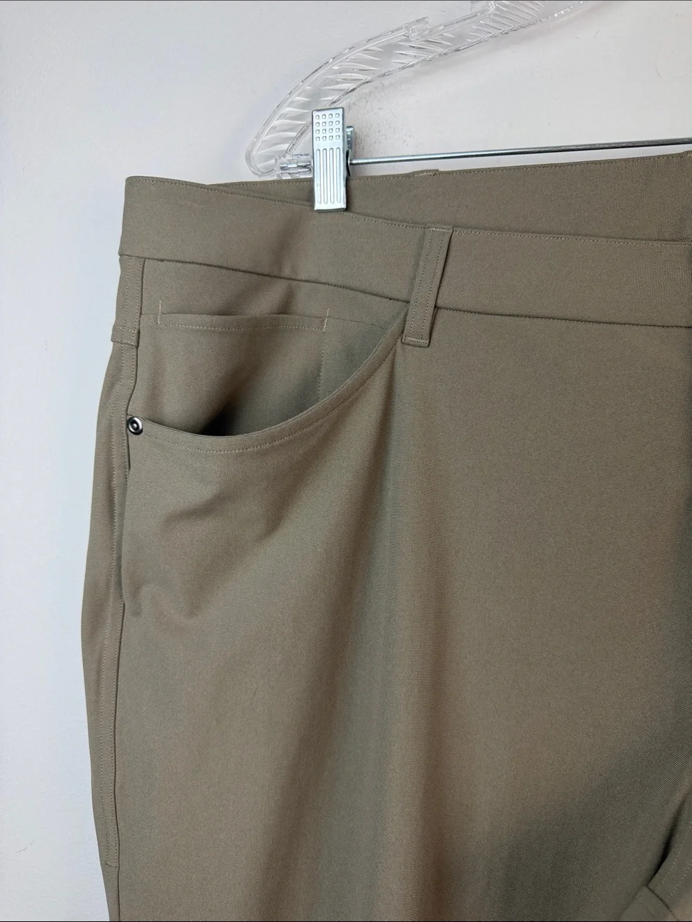 Lululemon ABC Slim Fit 5 Pocket Pant 32”  Warpstreme Size 44 Workout Casual Gym